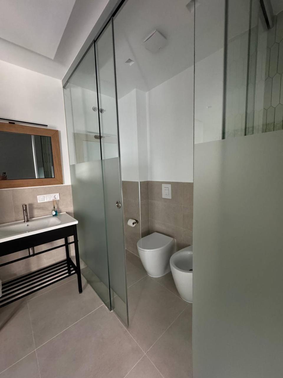 Rooms Con Bano Privado Y Cocina Compartida バレンシア エクステリア 写真